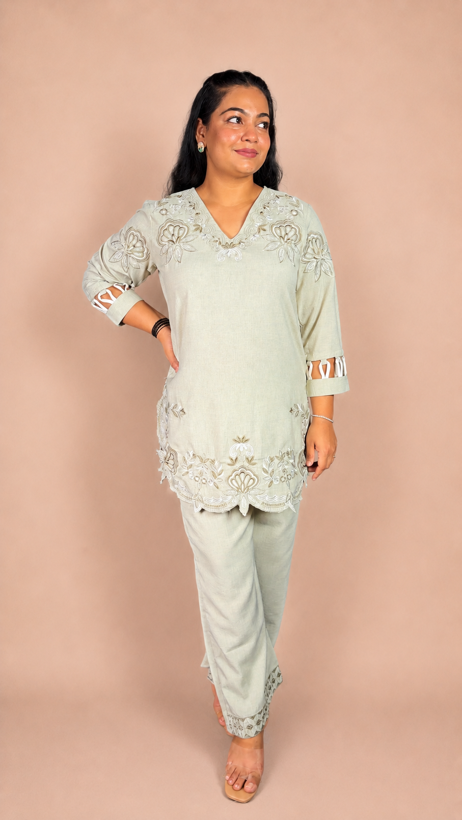"HANIA"- Thread Embroidered Co-ord Set