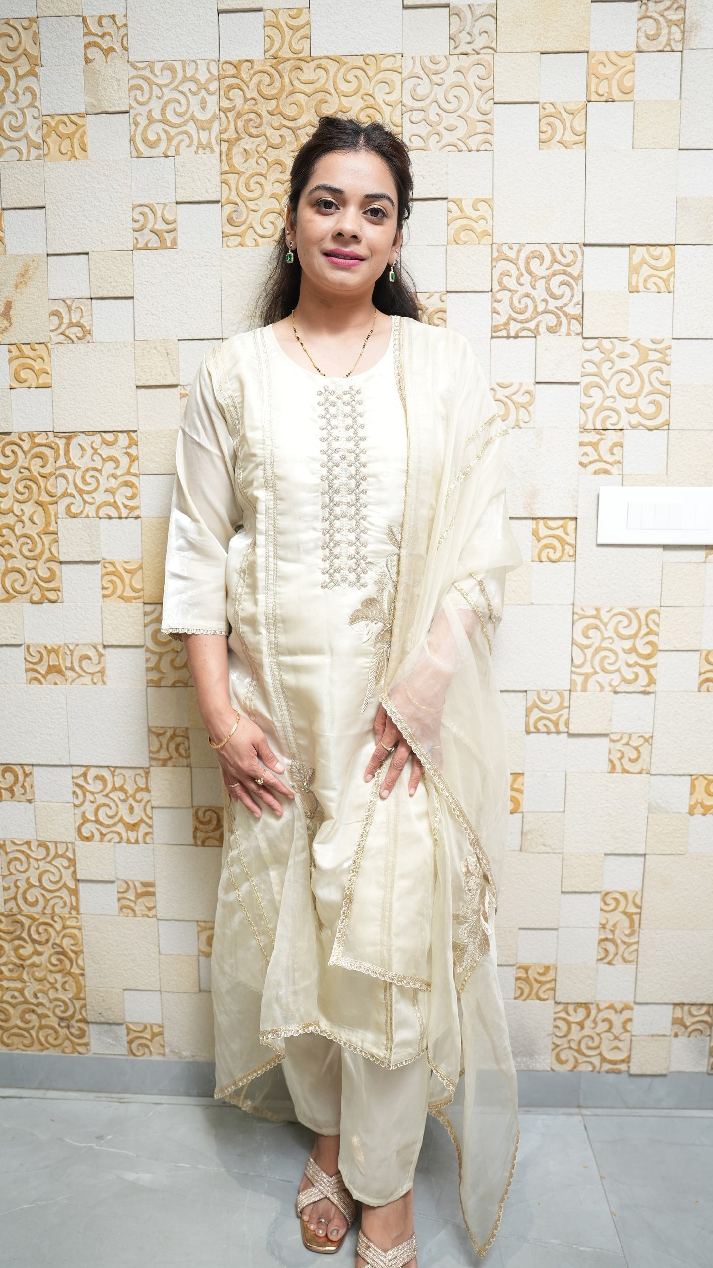 "AARAYA" - Ivory Suit set with Dupatta