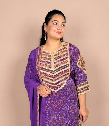 "JASLEEN"- Bandhani Gotta Work Three Piece Suit Set