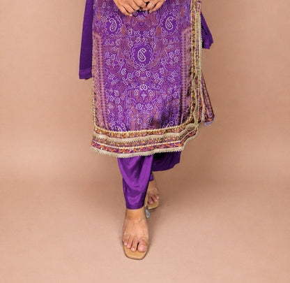 "JASLEEN"- Bandhani Gotta Work Three Piece Suit Set