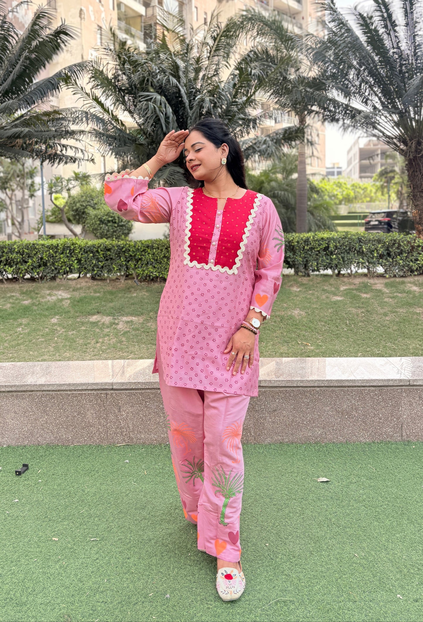 "JUNIA" -Candy Pink Heart Farshi Co-Ord Set