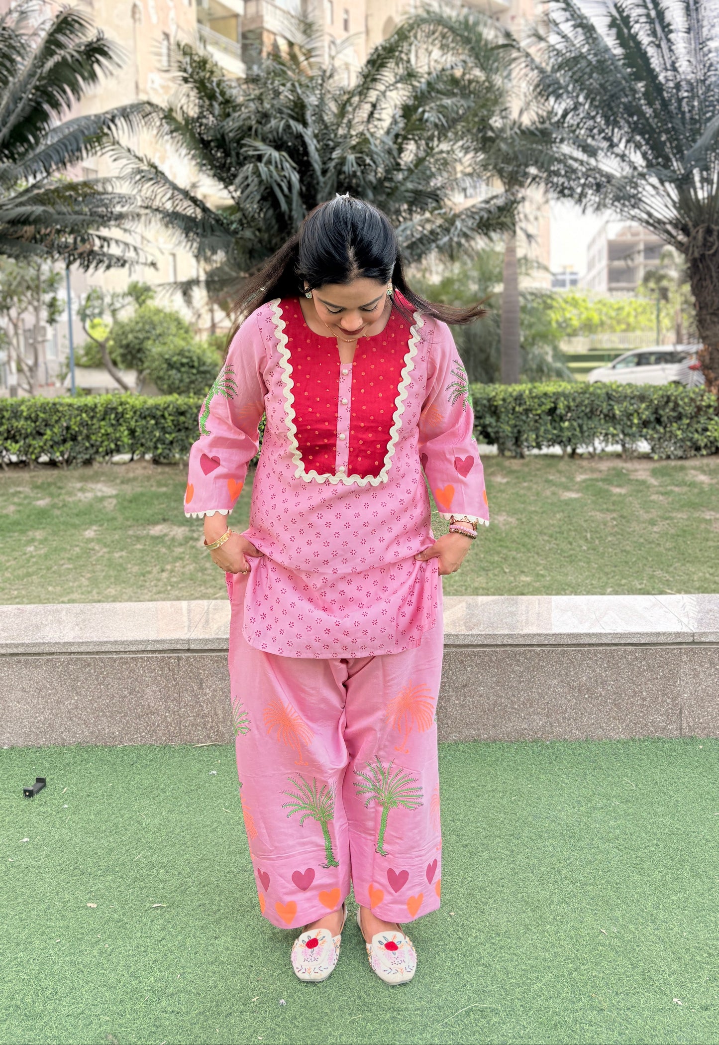 "JUNIA" -Candy Pink Heart Farshi Co-Ord Set