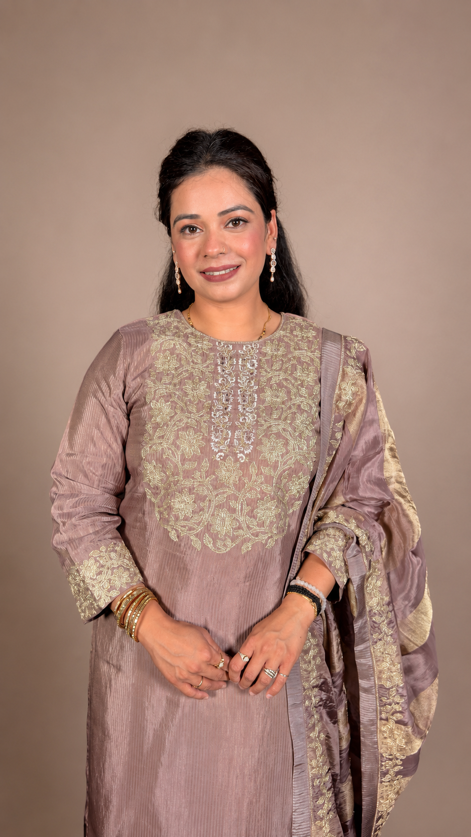 "VAMIKA"- Dusty Mauve Zari Luxe Suit Set