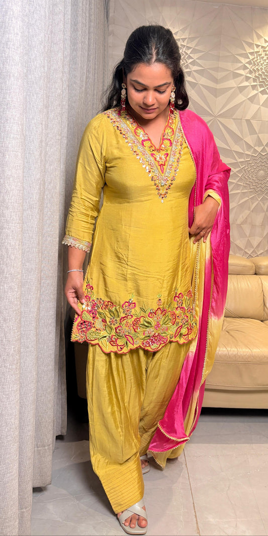 "ZOYA"- Farshi Salwar Suit Set